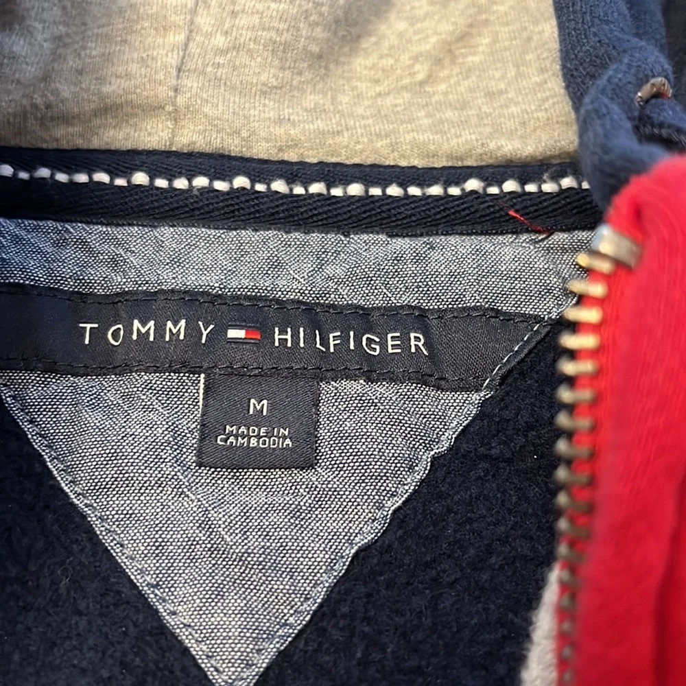 Tommy Hilfiger Zip Up Hoodie - Picture 3 of 6